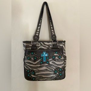 P&G collection purse